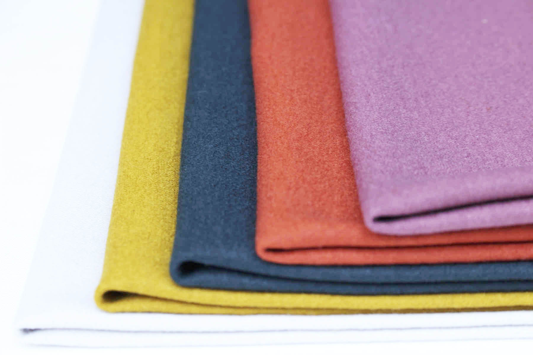 JW圧縮ウールニット シラー